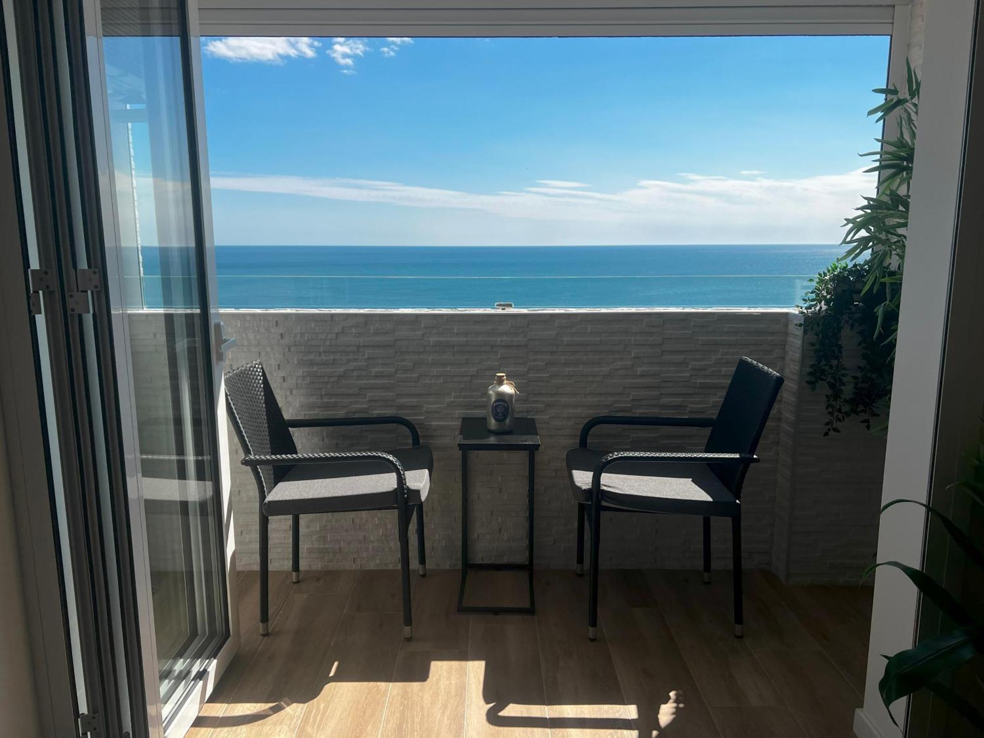 Penthouse On The Beach Empuriabrava Exterior photo